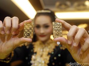 Investasi Emas, Lebih Baik Bunda Pilih Emas Batangan atau Perhiasan?