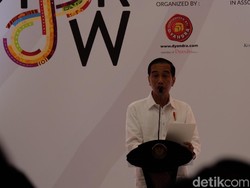 Soal Industri 4.0, Jokowi: Mungkin Tukang Sapu akan Diganti Robot
