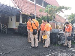 Tegangnya Suasana Rekonstruksi Penyerangan Gereja Lidwina Sleman