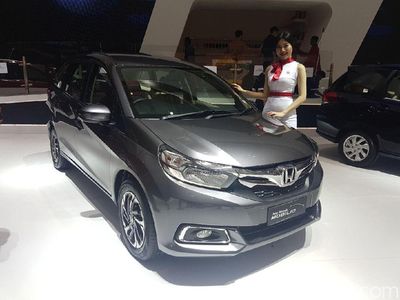 Mobil Terlaris Indonesia Bulan September 2018 (II)