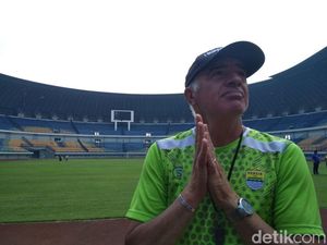 Sriwijaya FC Ditinggal Banyak Pemain, Mario Gomez Tetap Waspada