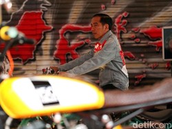 Jokowi: Otomotif Membuka Peluang, Kita Harus Melek