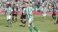 Tonny Sanabria juga merupakan striker jebolan La Masia yang dilepas Barca. Kini ia berseragam Real Betis. (Foto: Instagram @tonnysanabria)