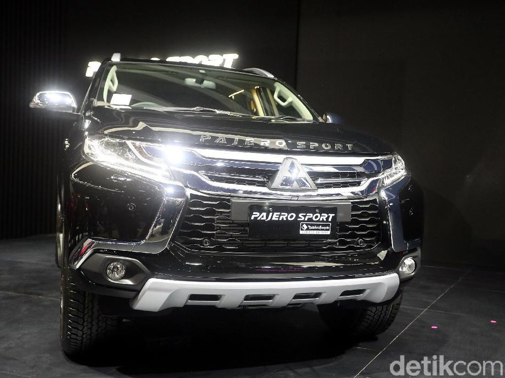 Mitsubishi Punya Strategi Sendiri Hadapi Nissan Terra Mitsubishi Punya Strategi Sendiri Hadapi Nissan Terra