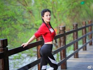 Super Bugar di Usia 51 Tahun, Liu Sering Disangka Pacar Anaknya