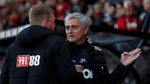 Senyum Dong, Mourinho