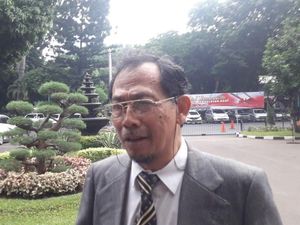Ini Pernyataan Sri Bintang Pamungkas soal Islam Pura-pura Ini Pernyataan Sri Bintang Pamungkas soal Islam Pura-pura