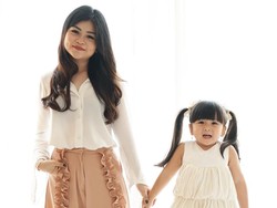 Merry Inggriany, Ibu Selebgram Cilik Moonela yang Sukses Jualan Cookies