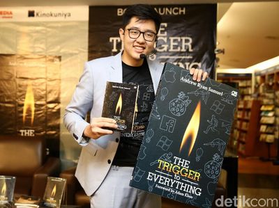 Remaja Ini Luncurkan Buku The Trigger To Everything