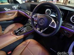 Tanpa Senjata Baru di GIIAS 2018, Mercy Janji Bawa Mobil Canggih