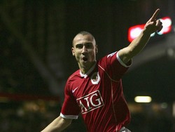 Henrik Larsson - main 59 kali di Barca, lalu 13 penampilan bersama MU. Foto: Alex Livesey/Getty Images