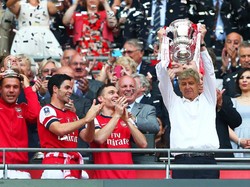 Arsene Wenger: 22 Tahun, 704 Kemenangan, 17 Titel