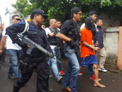 Istri Lambaikan Tangan ke Pedagang Saat Pensiunan TNI AL Dibunuh
