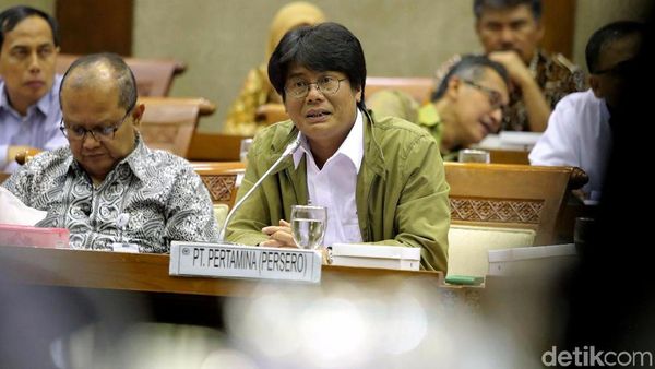 Ini Lho Elia Massa Manik yang Dicopot dari Dirut Pertamina