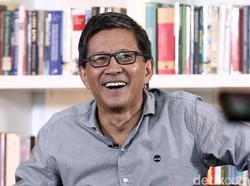 Gerilya Rocky Gerung