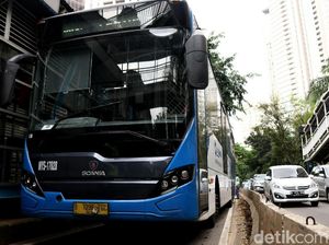 Ada Perbaikan Jalan di Halim, Sejumlah Perjalanan Bus TransJakarta Terlambat