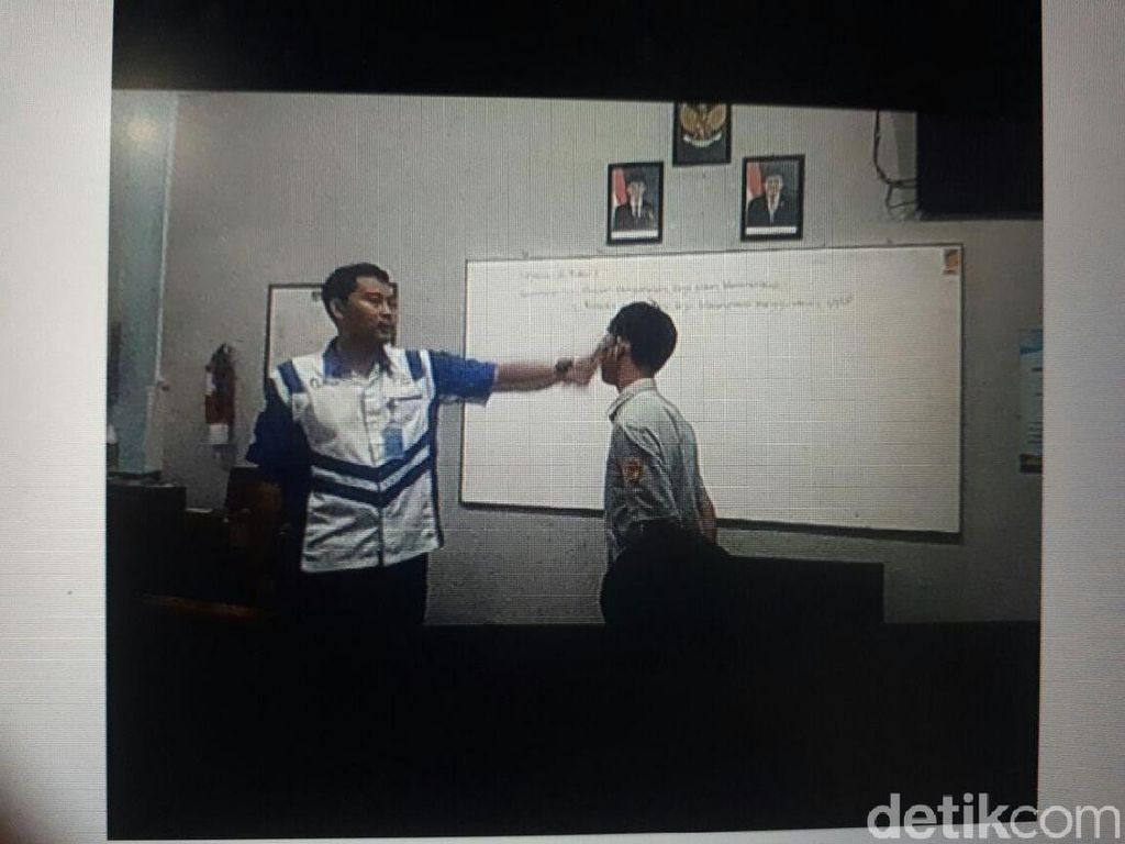 Anggota DPR: Guru Tampar Murid di Purwokerto Langgar HAM! Anggota DPR: Guru Tampar Murid di Purwokerto Langgar HAM!