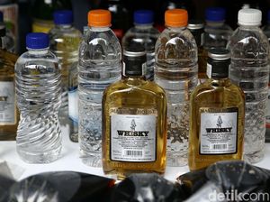 Polisi Sita 17.363 Botol Miras di Wilayah Banten