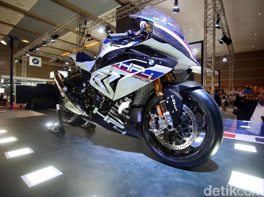 4 Motor Ikonik Tahun 2018 4 Motor Ikonik Tahun 2018
