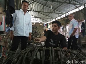 TB Hasanuddin Janji Kembalikan Kejayaan Rotan Cirebon