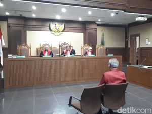 Novanto Tak Bisa Hadir, Hakim Tunda Sidang Dokter Bimanesh