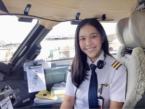 Inspiratif! Pilot Tania Artawidjaya Tetap Produktif Walau #DiRumahAja Inspiratif! Pilot Tania Artawidjaya Tetap Produktif Walau #DiRumahAja