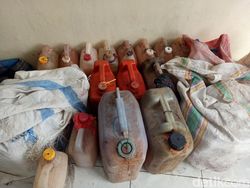 Kadis Perdagangan Sulsel Bantah Ekspor Miras Ballo ke Turki: Itu Gula Merah!