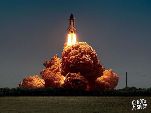 Foto Ledakan? Bukan Itu Iklan Ayam Goreng