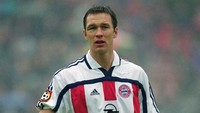 Patrik Andersson membela Blackburn Rovers musim 1992/1993. Ia lalu membela Borussia Moenchengladbach periode 1993–1999, sebelum bergabung dengan Bayern dan di antaranya ikut menjuarai Liga Champions 2000/2001. (Foto: Stuart Franklin /Allsport)