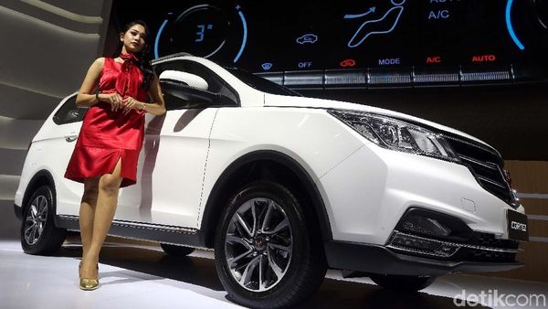 Wuling Kembali Kenalkan Cortez 1.5 di IIMS 2018