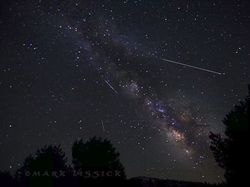 Lebaran Makin Istimewa Karena Ada Puncak Hujan Meteor Lyrid