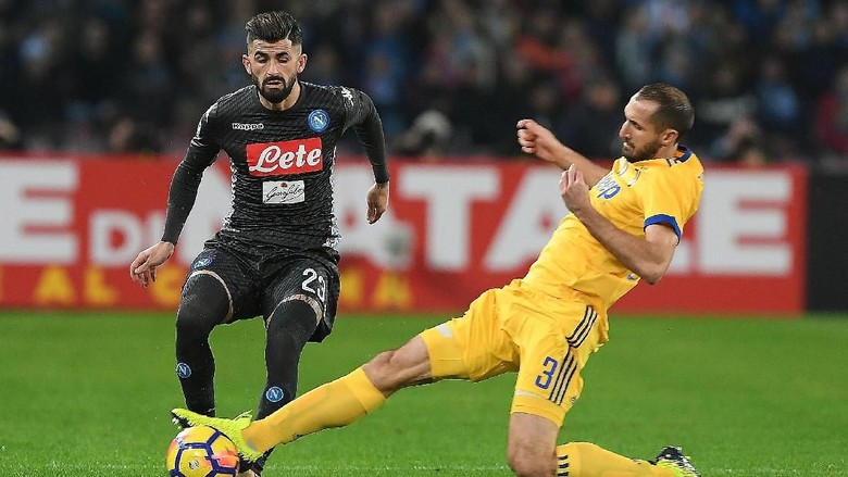 Chiellini Nantikan Duel Seru Lawan Napoli Chiellini Nantikan Duel Seru Lawan Napoli