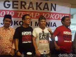 Saat Relawan #2019GantiPresiden Vs #2019TetapJokowi Kopi Darat