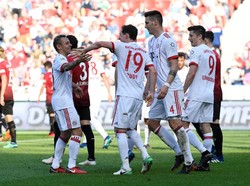 Bayern Menang Tiga Gol di Markas Hannover