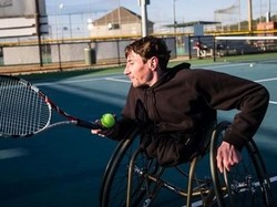 Amputasi Kedua Kaki Karena Penyakit Tak Halangi Pria Ini Tetap Olahraga