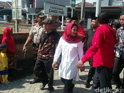 Kunjungi Candi Pari, Puti: Masa Lalu Itu Cermin Kita Saat Ini