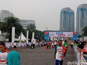 Dibuka Iriana Jokowi, Kartini Run 2018 Diikuti 7.200 Pelari Dibuka Iriana Jokowi, Kartini Run 2018 Diikuti 7.200 Pelari