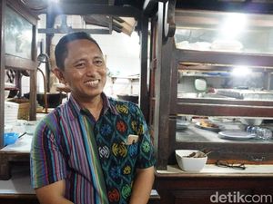 Soto Bangkong Semarang Dirintis Pak Karno dari Soto Pikulan Soto Bangkong Semarang Dirintis Pak Karno dari Soto Pikulan