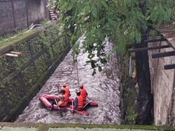 Ibu Asih Tenggelam di Kali Pondok Pinang Jaksel