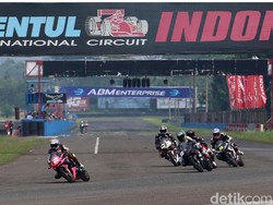 Honda Ajak Pencinta Motornya Ngebut di Sirkuit Sentul
