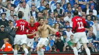 Pada tahun 2004, MU menang 3-0 atas Milwall pada laga yang dihelat di Stadion Millenium Cardiff. Cristiano Ronaldo jadi salah satu pencetak golnya (Paul Gilham/Getty Images)
