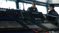Lihat Jeroan Kapal Perang Prancis Ini Berasa Nonton Film Action