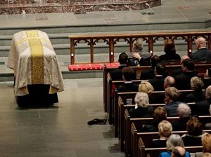 Foto: Obama hingga Clinton di Upacara Pemakaman Barbara Bush