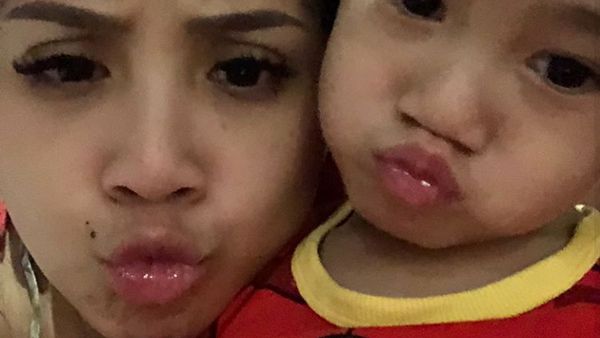 Ekspresi Sama, Nagita dan Rafathar Makin Mirip di Foto-foto Ini