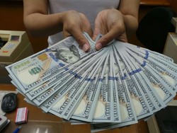 Terburuk Tahun Ini, Dolar AS Tembus Rp 14.510!