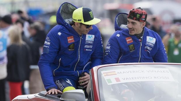 Vinales Berharap Bisa Balapan Bareng Rossi Lebih Lama Lagi
