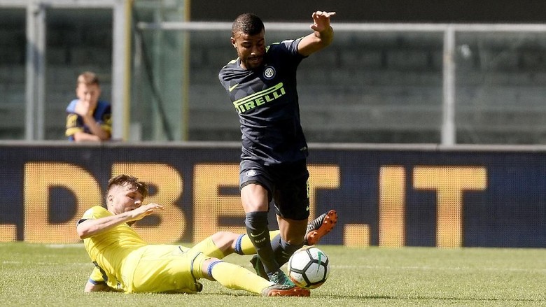 Pujian Spalletti untuk Rafinha dan Brozovic Pujian Spalletti untuk Rafinha dan Brozovic