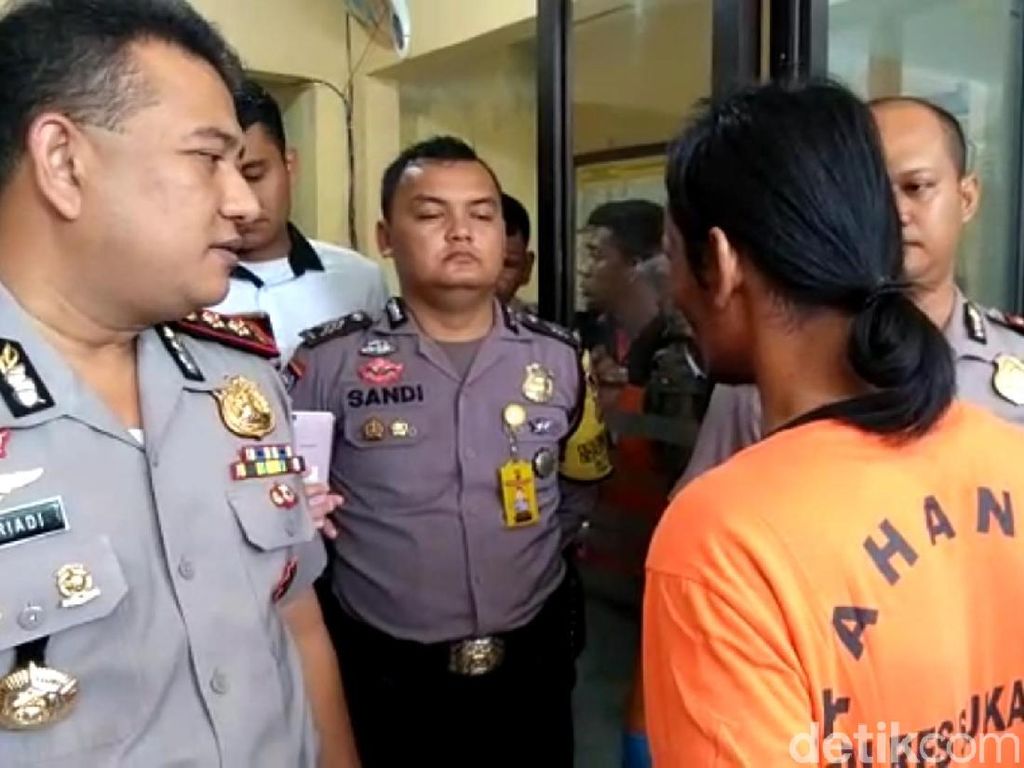 Ini Motif Dukun Gondrong Cabuli Wanita Cantik di Sukabumi Ini Motif Dukun Gondrong Cabuli Wanita Cantik di Sukabumi