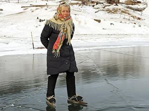 Bugarnya Lyubov Morekhodova, Nenek Lincah 76 Tahun yang Jago Ice Skating Bugarnya Lyubov Morekhodova, Nenek Lincah 76 Tahun yang Jago Ice Skating