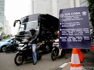 Ganjil Genap Dimajukan, Begini Suasana Uji Coba di Bundaran HI